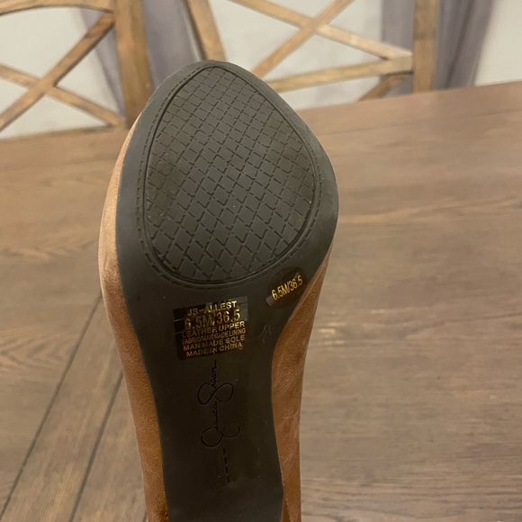 Jessica Simpson Allest Ankle Bootie - 6.5M - Picture 6 of 8